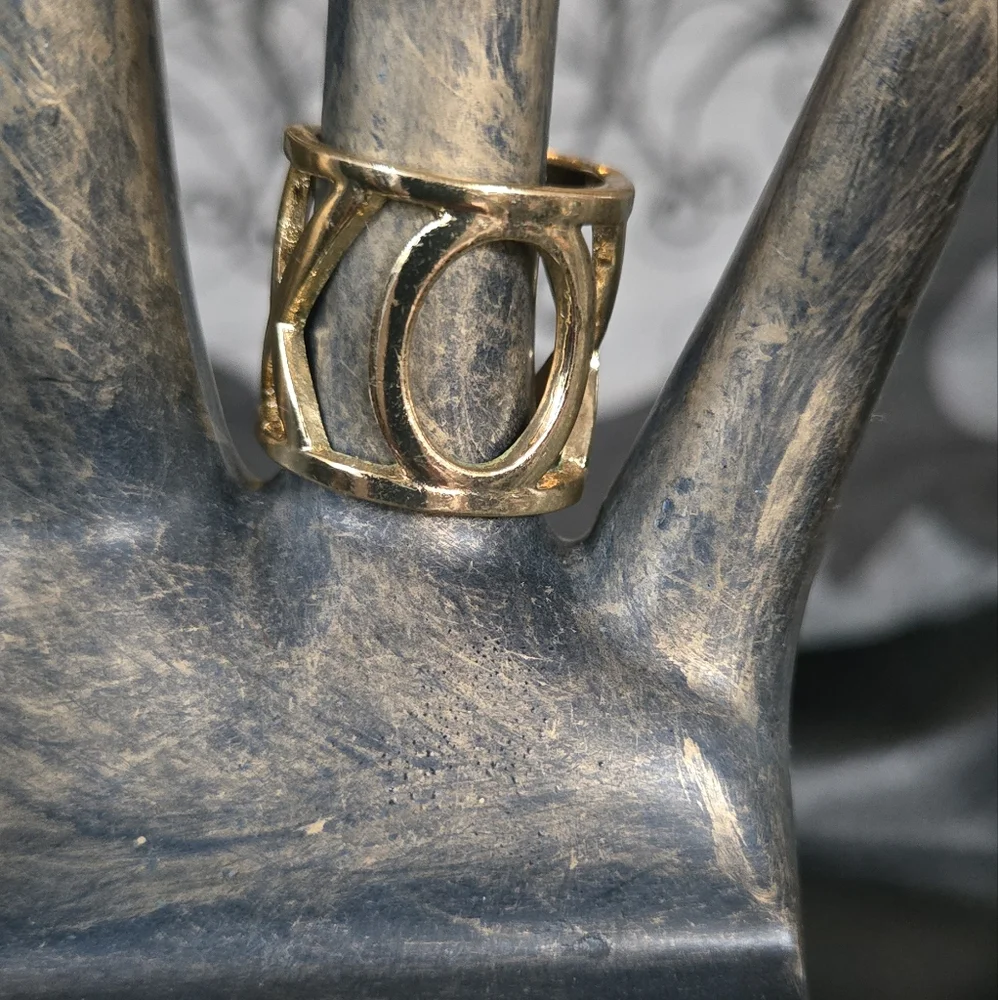 XO Gold Plated Ring Sz7.75 - Picture 6 of 10